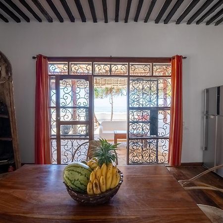 Beachfront Villa Hideaway ZanzibarHouses Kiwengwa  Esterno foto