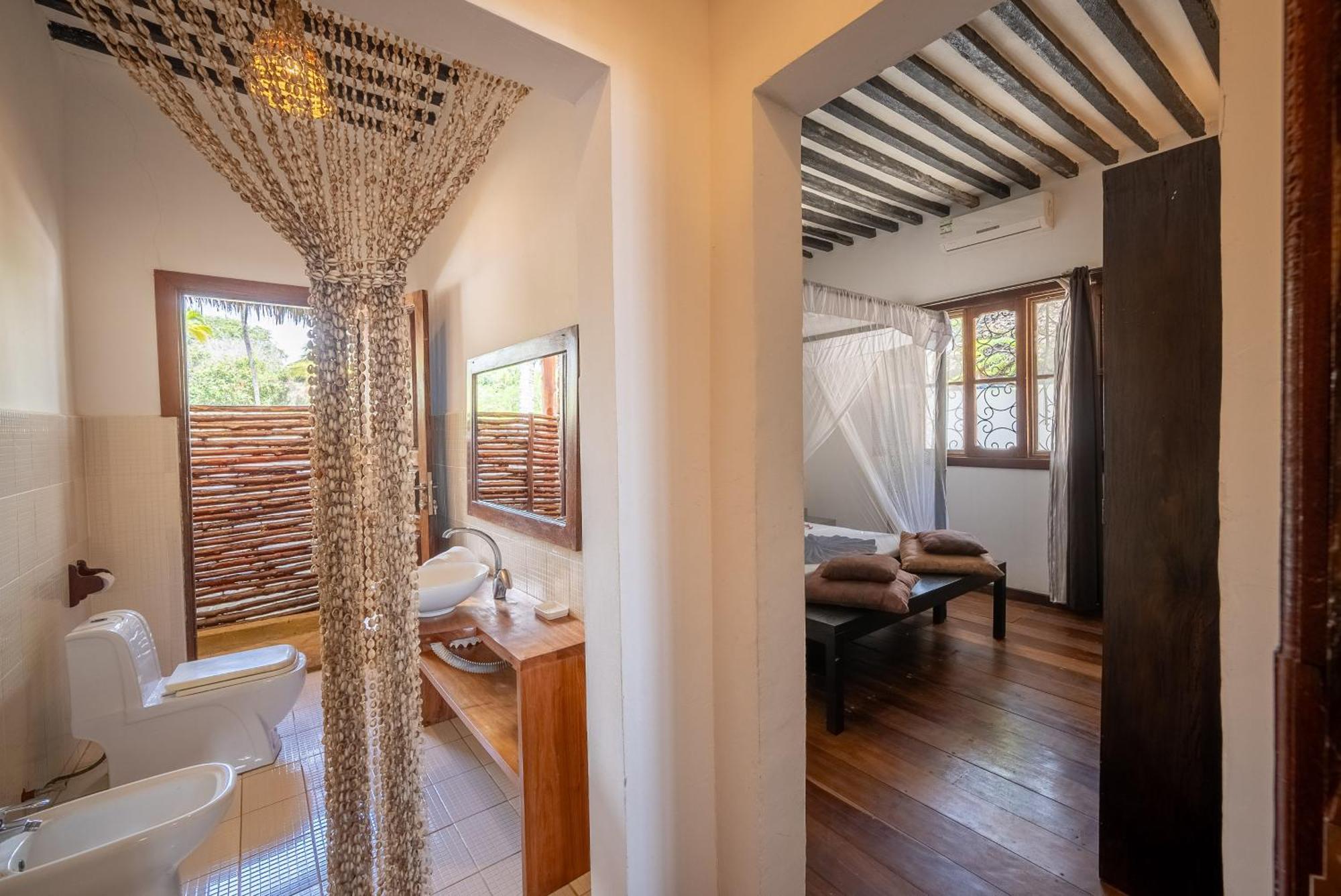 Beachfront Villa Hideaway ZanzibarHouses Kiwengwa  Esterno foto