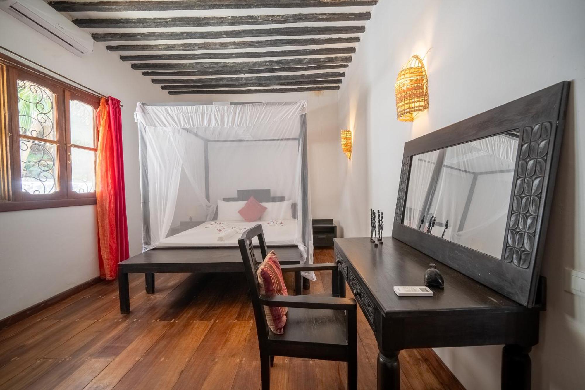 Beachfront Villa Hideaway ZanzibarHouses Kiwengwa  Esterno foto